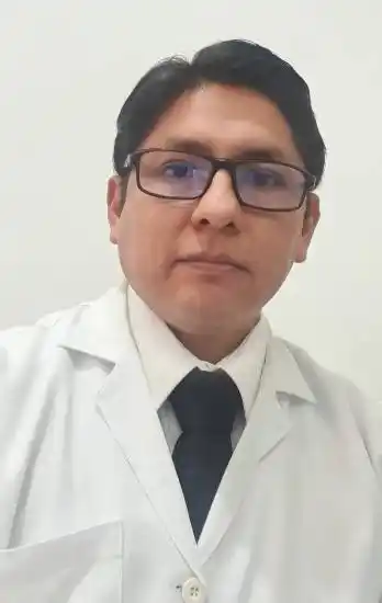 Dr. Ronald Arcana - Gastroenterólogo